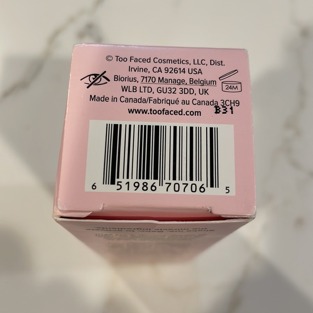 Too Faced - Picture 3 of 3